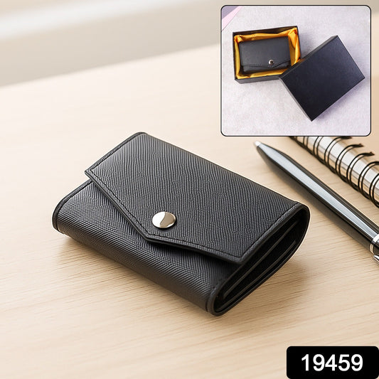 Compact snap-lock wallet for everyday use
